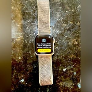 Apple Watch Series 4 with GPS and Cellular